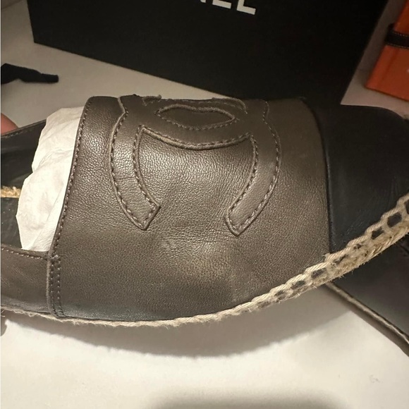 Chanel Espadrilles, Sz 38, fit like 37 - Picture 6 of 12